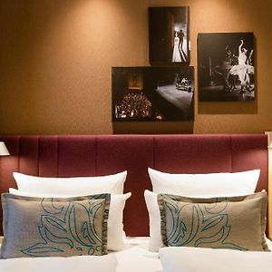 Kamer met een Queen Size Bed
